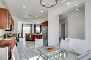 Interior - 'casa Del Sol' - Cozy Oasis in Desert Hot Springs! (Desert Hot Springs)