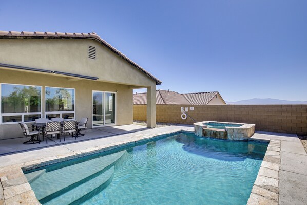 House (3 Bedrooms) | Front of property
