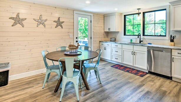 Unclassified image, 1 of 31, button - Cozy Wells Getaway w/ Hot Tub - 4 Mi to Beach! (Wells)