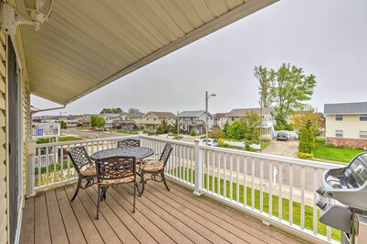 Brigantine Condo w/ Gas Grill - Walk to Beach!
