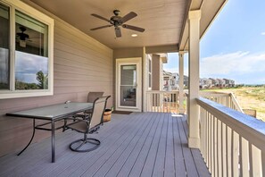 Interior - Brighton Family Home ~ 20 Mi to Dtwn Denver! (Brighton)
