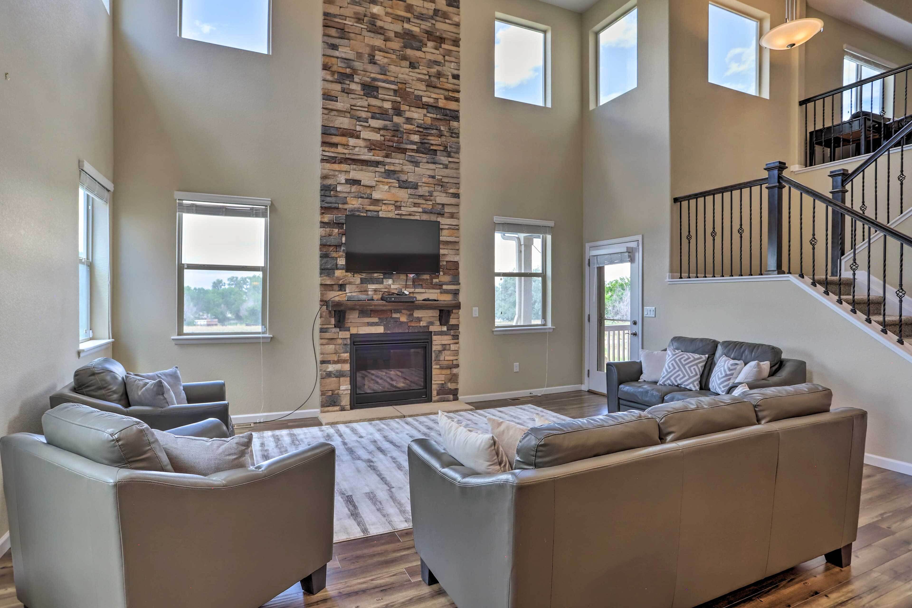 House (5 Bedrooms) | Front of property