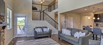 Brighton Family Home ~ 20 Mi to Dtwn Denver!