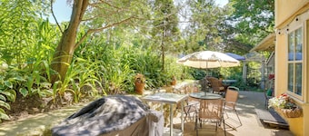 Lake Pepin Getaway w/ Pond, Walk to Restaurants!