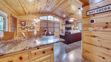 House (1 Bedroom) | Interior