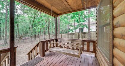 Hot Tub & Deck: Broken Bow 'azalea House'