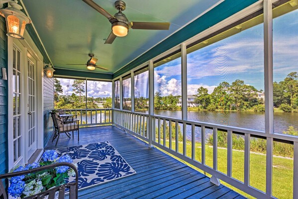 ลานระเบียง/นอกชาน