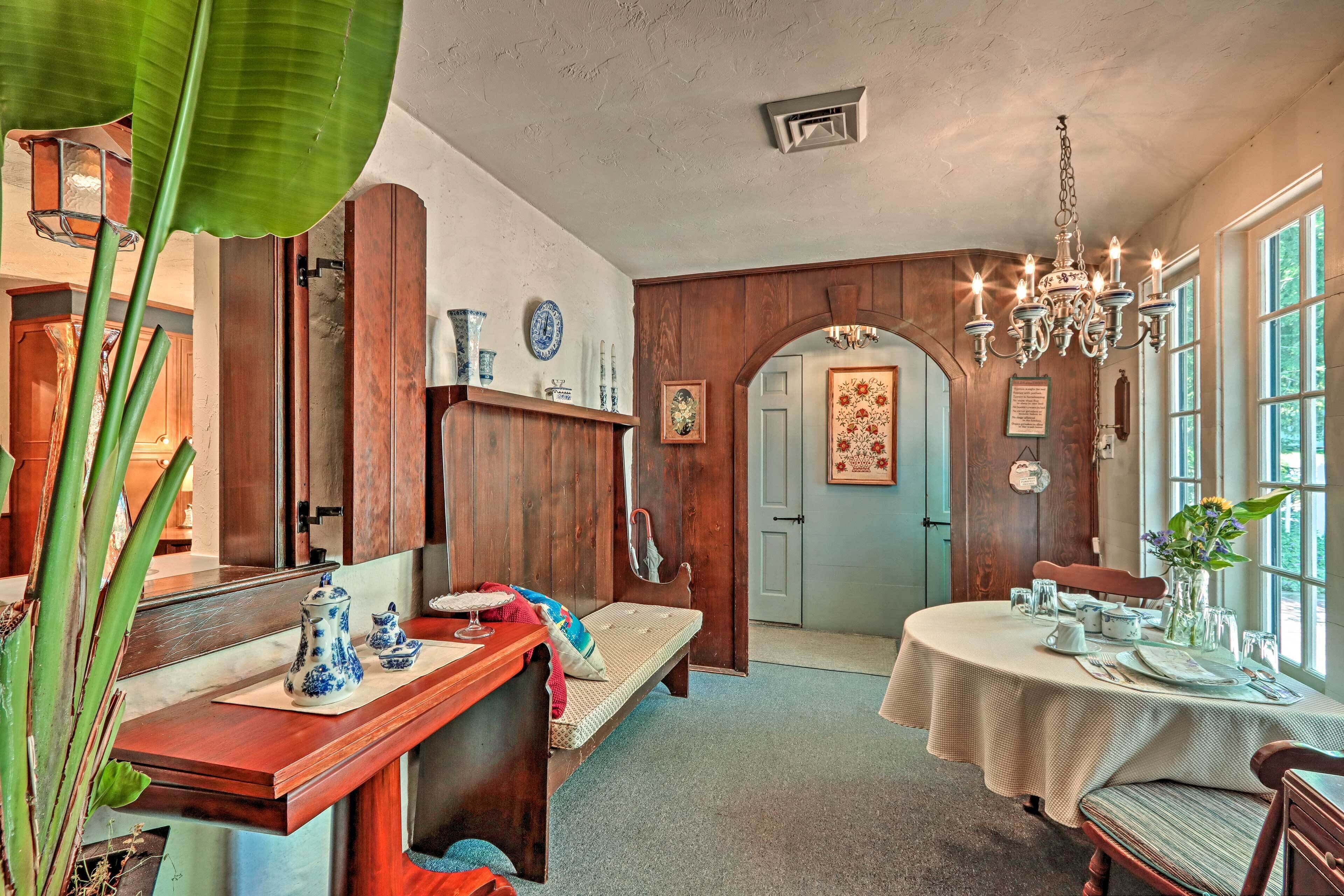 House (4 Bedrooms) | Interior