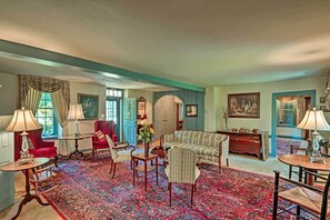 House (4 Bedrooms) | Interior - Pool & Courtyard: Timeless Home in Lansdale (Lansdale)