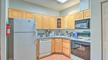 Apartment (1 Bedroom) | Bahagian dalam