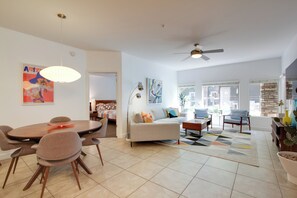 Apartment (2 Bedrooms) | Interior - Mid-century Modern Phoenix Condo, Walk to High St! (Phoenix)