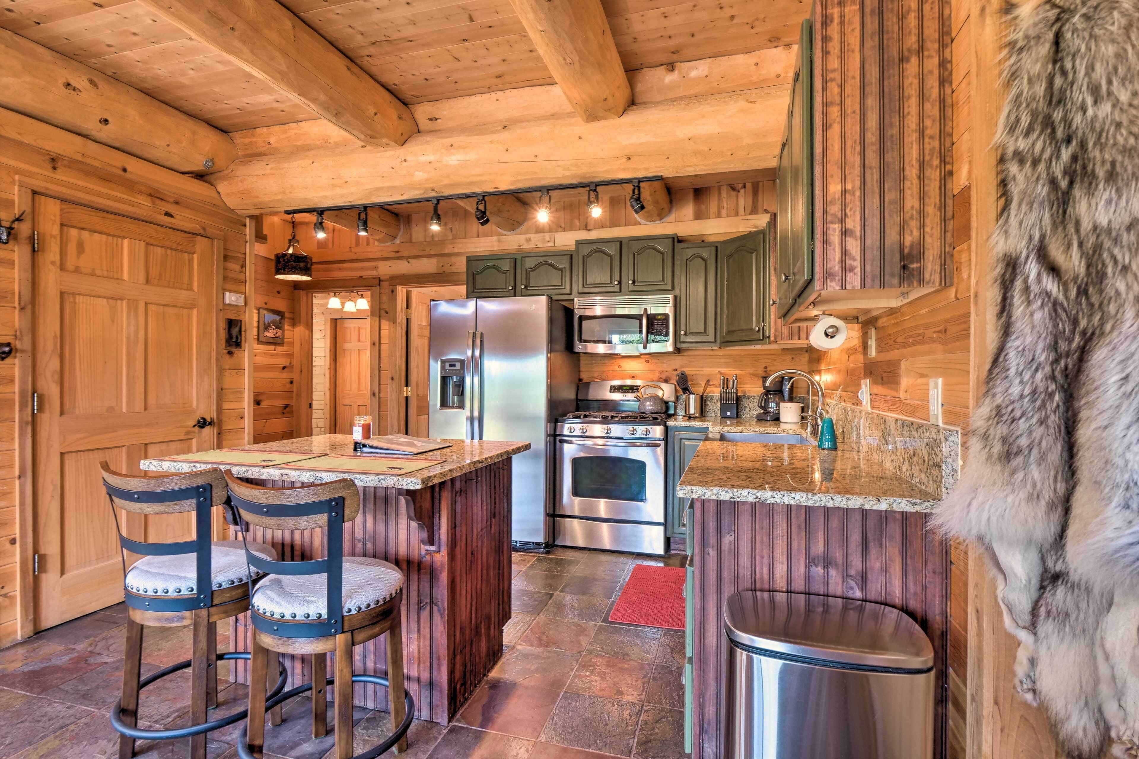 House (2 Bedrooms) | Interior