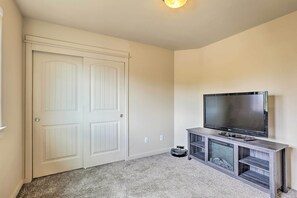 House (4 Bedrooms) | Interior - Welcoming Bend Home < 4 Mi to Pilot Butte! (Bend)