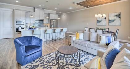 Elegant Lake Conroe Townhome w/ Boat Slip!