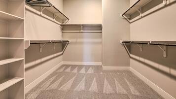 Apartemen (3 Bedrooms) | Interior