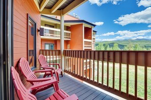 Property grounds - Mtn Condo w/ Ski Locker & Pools - 3 Mi to Resort! (Winter Park)