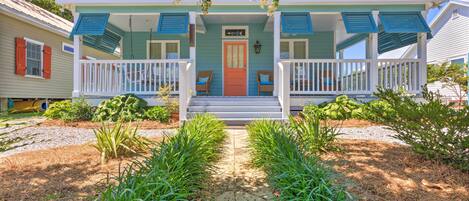 Cottage (3 Bedrooms) | Front of property