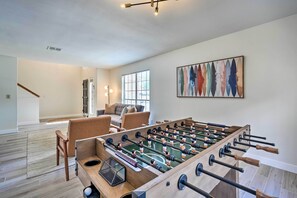 House (3 Bedrooms) | Interior - Private Pool, Gas Grill: Chic Glendale Home! (Glendale)