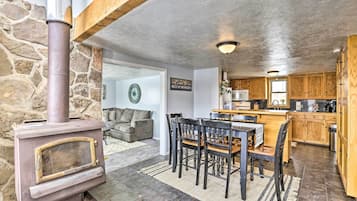 House (3 Bedrooms) | Front of property