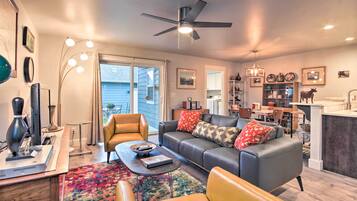 Apartment (3 Bedrooms) | Front of property