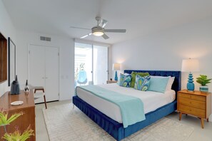 Interior - Pool Access: Mtn-view Palm Springs Condo! (Palm Springs)