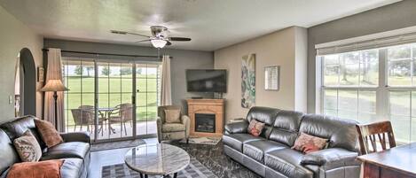 Apartment (2 Bedrooms) | Front of property