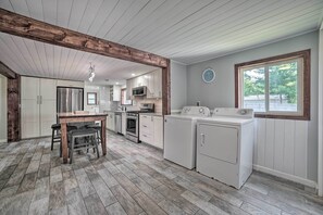 Stuga (3 Bedrooms) | Interiör