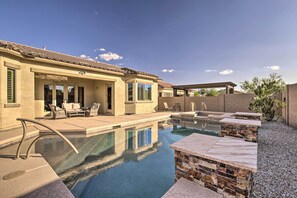 Outdoor pool - Updated Goodyear Escape: Remote-work Friendly (Goodyear)