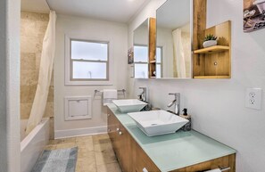 Bathroom - Bright Georgetown Home - Walk to Main Street! (Georgetown)