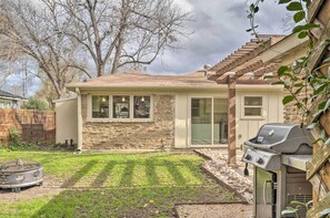 Terrace/patio - Bright Georgetown Home - Walk to Main Street! (Georgetown)