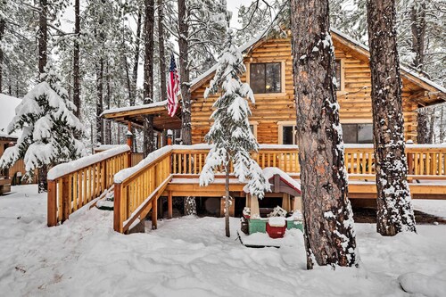 Furnished Deck: Cabin in Coconino National Forest