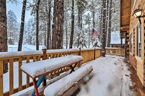 House (3 Bedrooms) | Interior - Furnished Deck: Cabin in Coconino National Forest (Munds Park)
