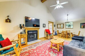 Casa (2 Bedrooms) | Interior