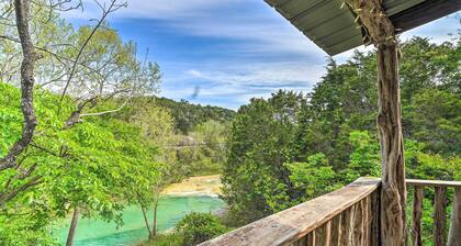 'cedar Falls Cabin 5': 1/2 Mile to Turner Falls