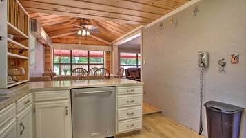 Rumah (3 Bedrooms) | Interior