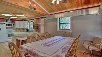 House (3 Bedrooms) | Bahagian dalam