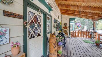 House (1 Bedroom) | Interior