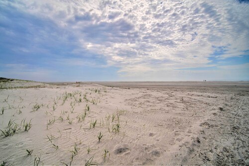 Spacious Brigantine Home ~ 1 Block to Beach!