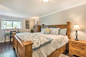 Apartment (0 Bedroom) | Interior - 11 Mi to Denver Zoo: Lakewood Studio w/ Fire Pit! (Lakewood)