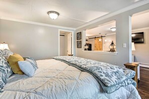 Apartment (0 Bedroom) | Interior