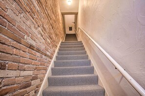 Apartment (3 Bedrooms) | Interior - Charming Dtwn Holland Escape: Above Crust 54! (Holland)