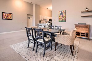 Apartment (3 Bedrooms) | Interior - Charming Dtwn Holland Escape: Above Crust 54! (Holland)