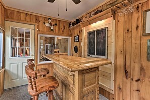 Interior - Blakeslee Hideaway w/ Lake Access: 3 Mi to Ski! (Blakeslee)
