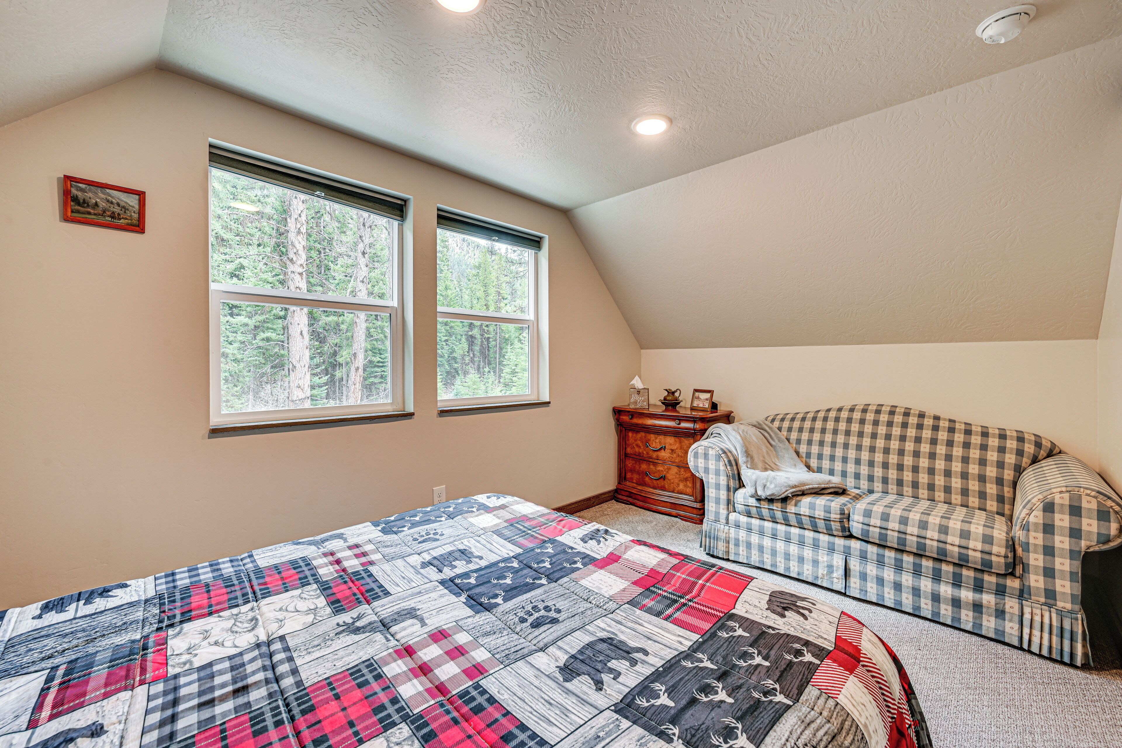 المنشأة من الداخل