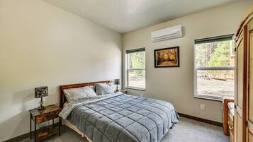 ุงูู
ูุดุฃุฉ ู
ู ุงูุฏุงุฎู