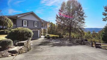 Nhà (3 Bedrooms) | Nội thất