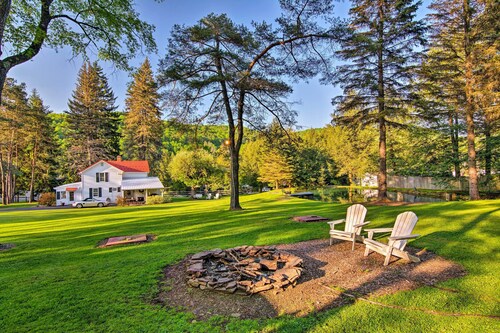 3-acre Lodge w/ Snowmobile & Four-wheeling Trails