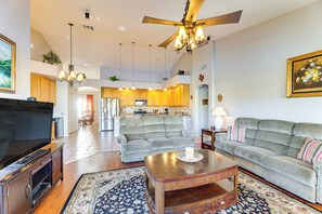 House (4 Bedrooms) | Interior