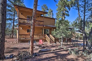 House (3 Bedrooms) | Interior - Hike, Fish, Golf & Ski: High Country Log Cabin! (Pinetop)