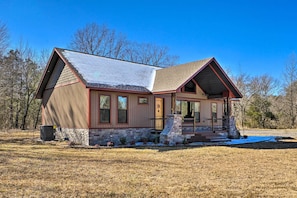 House (3 Bedrooms) | Front of property